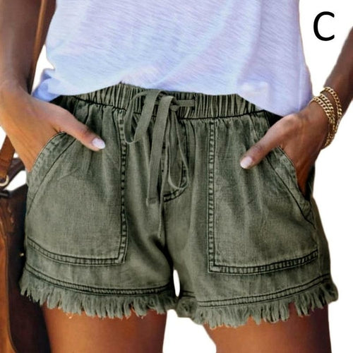 Casual Denim Short with Frayed Detail