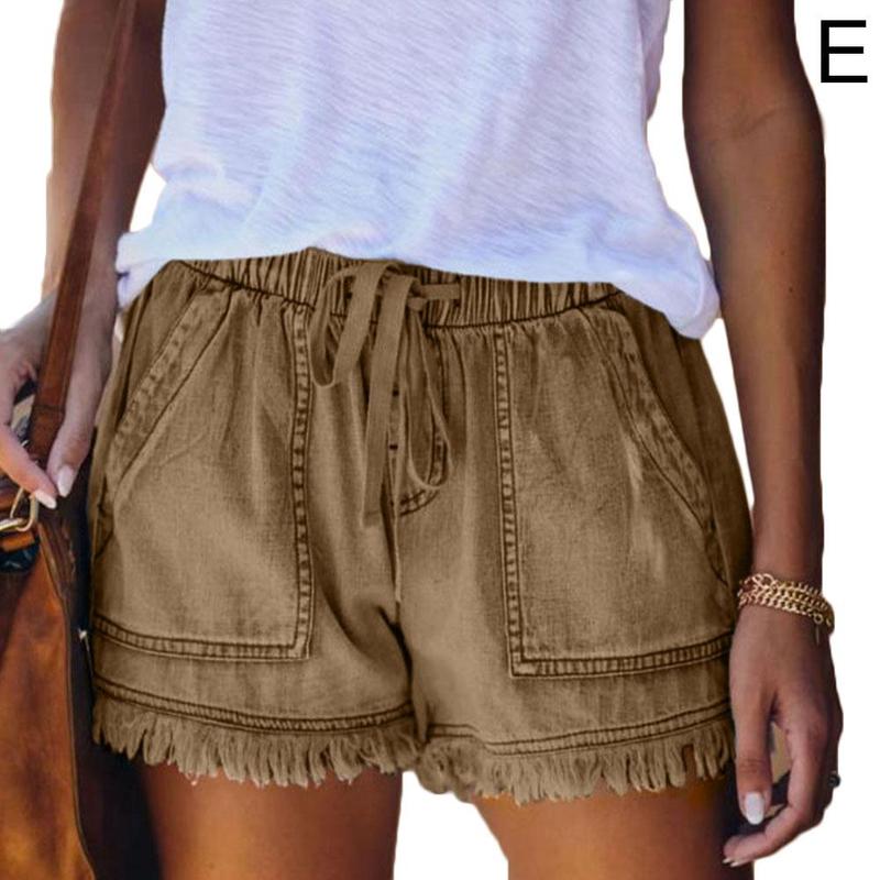 Casual Denim Short with Frayed Detail